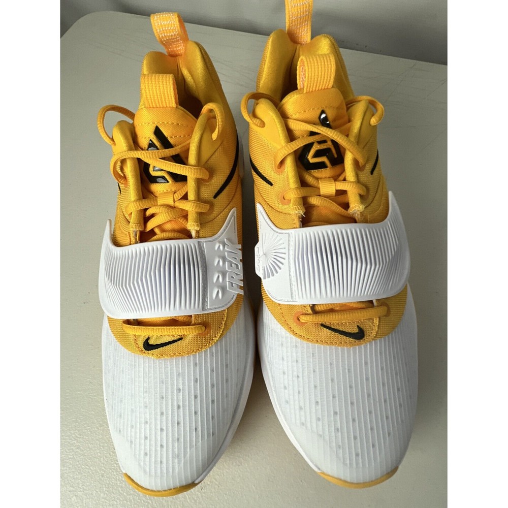 Nike Giannis Zoom Freak 3 TB University Gold Swoosh Air Sz 12 NEW DM-7378-702